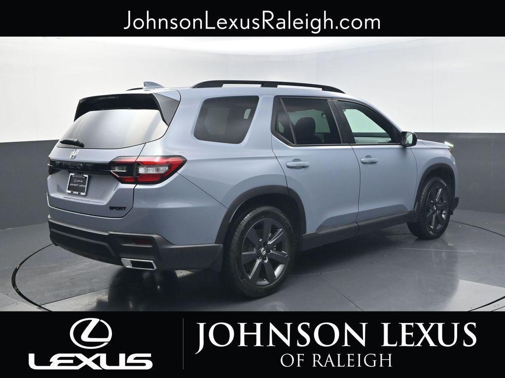 used 2025 Honda Pilot car, priced at $38,478