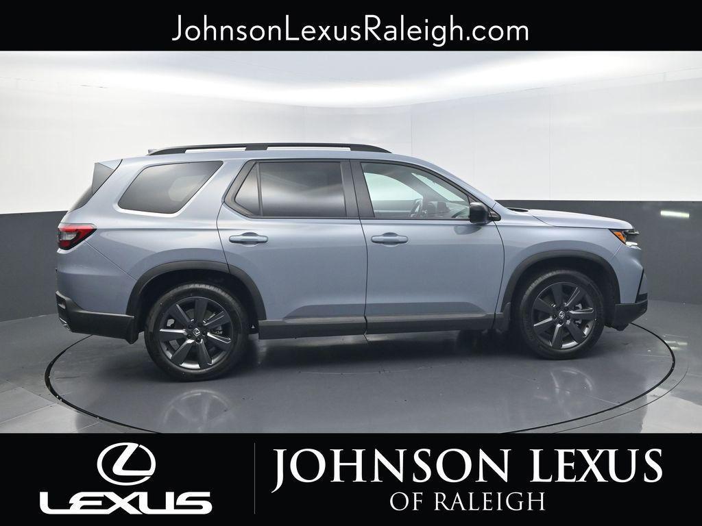used 2025 Honda Pilot car, priced at $38,478