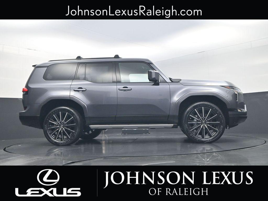 new 2025 Lexus GX 550 car, priced at $83,633
