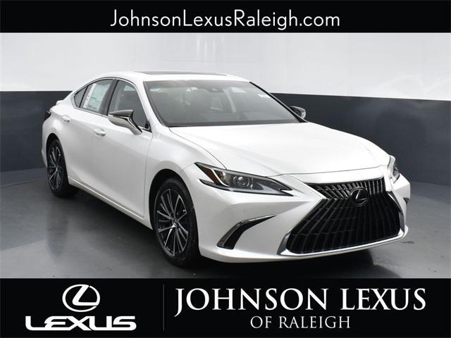 new 2025 Lexus ES 300h car, priced at $50,789