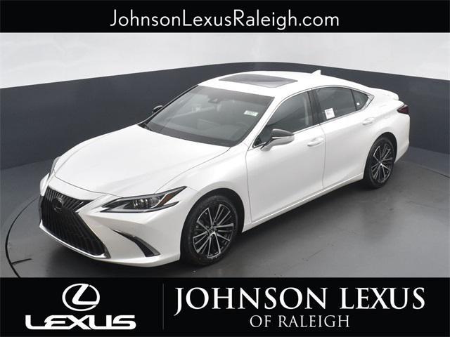 new 2025 Lexus ES 300h car, priced at $50,789