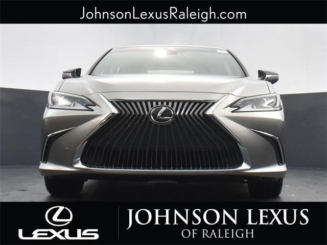 used 2019 Lexus ES 350 car, priced at $31,988