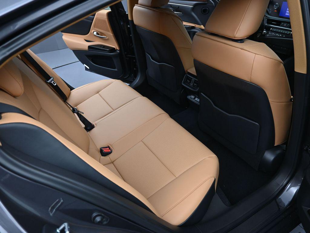 new 2025 Lexus ES 350 car, priced at $49,084