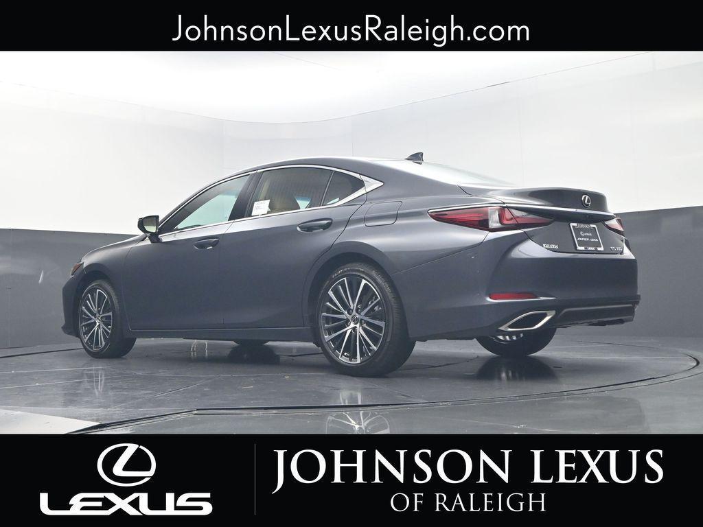 new 2025 Lexus ES 350 car, priced at $49,084