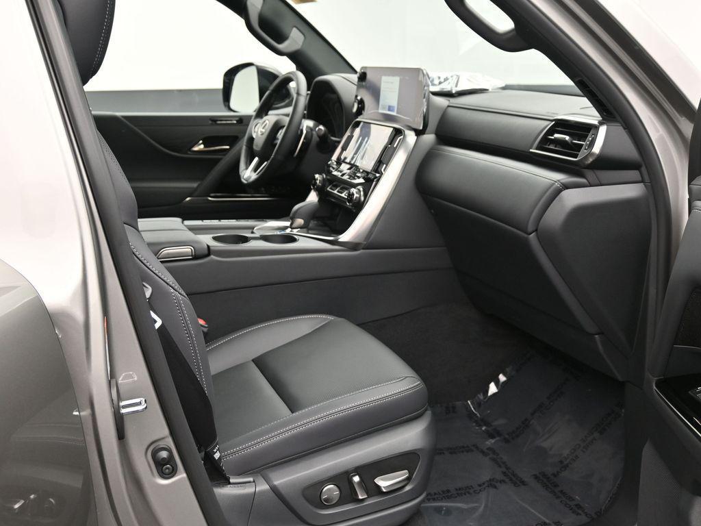 new 2025 Lexus LX 700h car, priced at $122,019