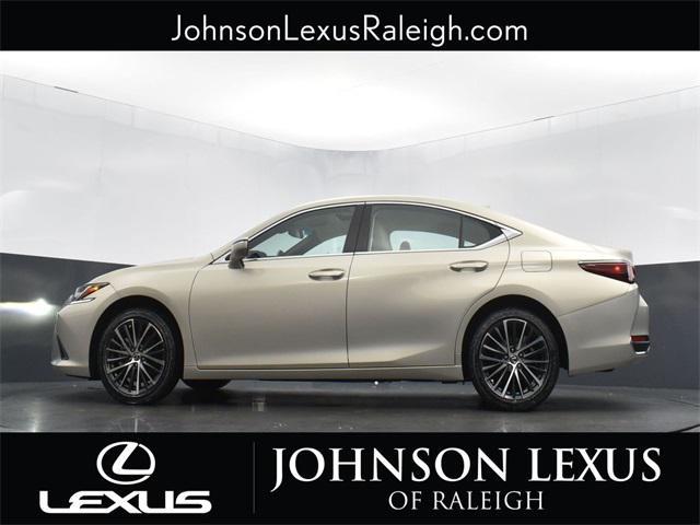 used 2024 Lexus ES 250 car, priced at $40,978