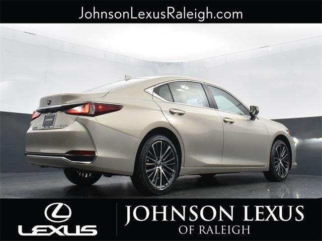 used 2024 Lexus ES 250 car, priced at $40,978