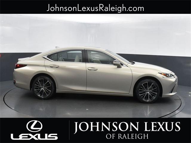 used 2024 Lexus ES 250 car, priced at $40,978