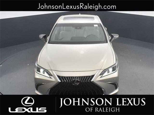 used 2024 Lexus ES 250 car, priced at $40,978