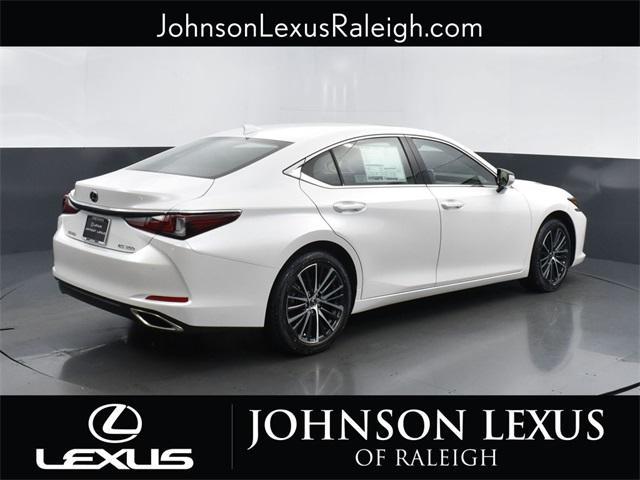 new 2025 Lexus ES 350 car, priced at $48,044