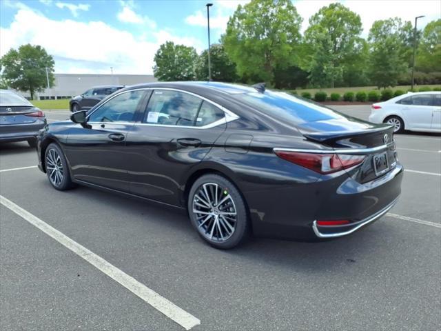 new 2025 Lexus ES 300h car, priced at $50,534