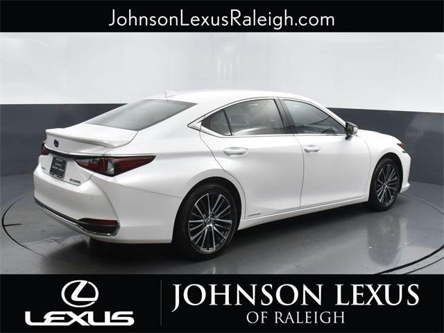 used 2022 Lexus ES 300h car, priced at $34,688