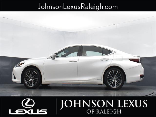 used 2022 Lexus ES 300h car, priced at $34,688