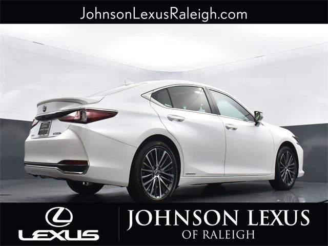 used 2022 Lexus ES 300h car, priced at $34,688