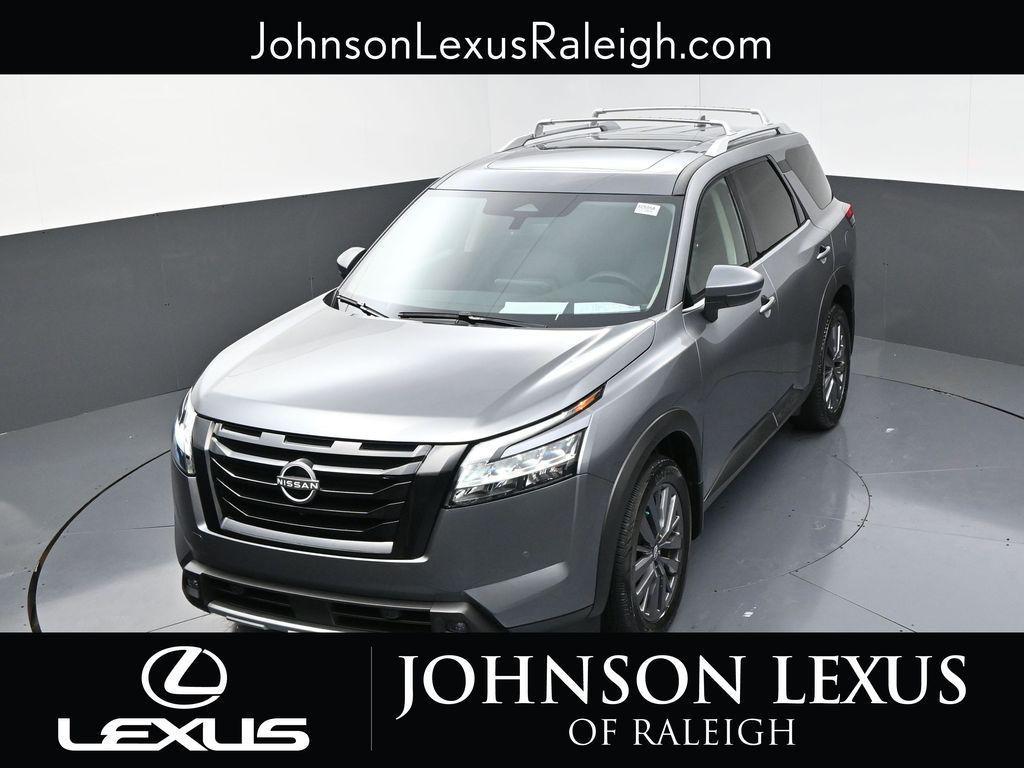 used 2023 Nissan Pathfinder car, priced at $35,368