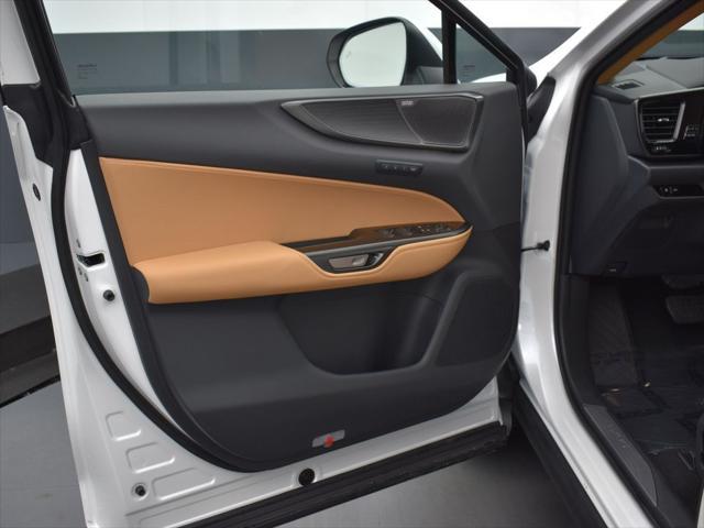 new 2025 Lexus NX 350 car, priced at $59,220