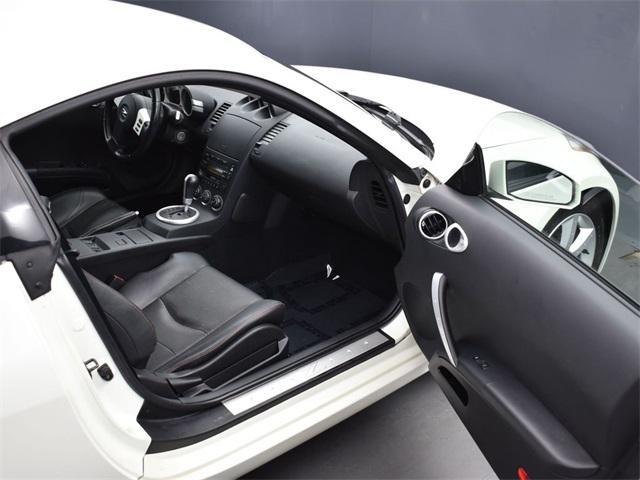 used 2004 Nissan 350Z car, priced at $12,995