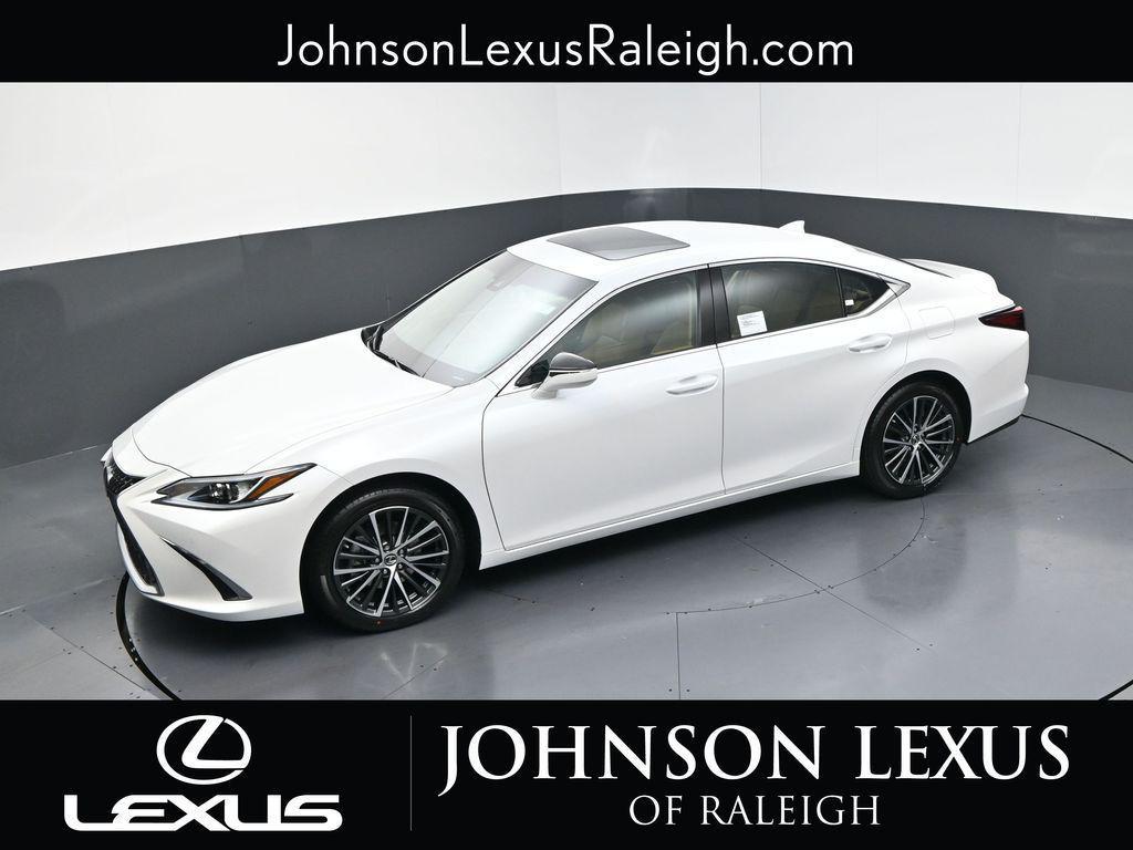 new 2025 Lexus ES 350 car, priced at $50,424