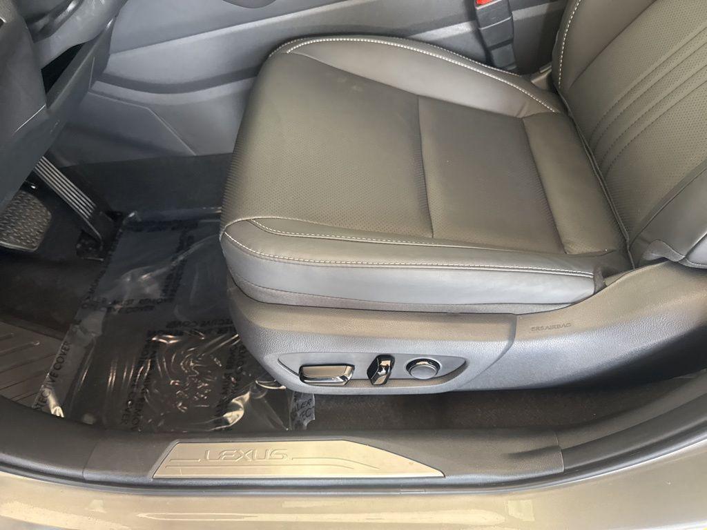 used 2025 Lexus NX 250 car, priced at $40,950