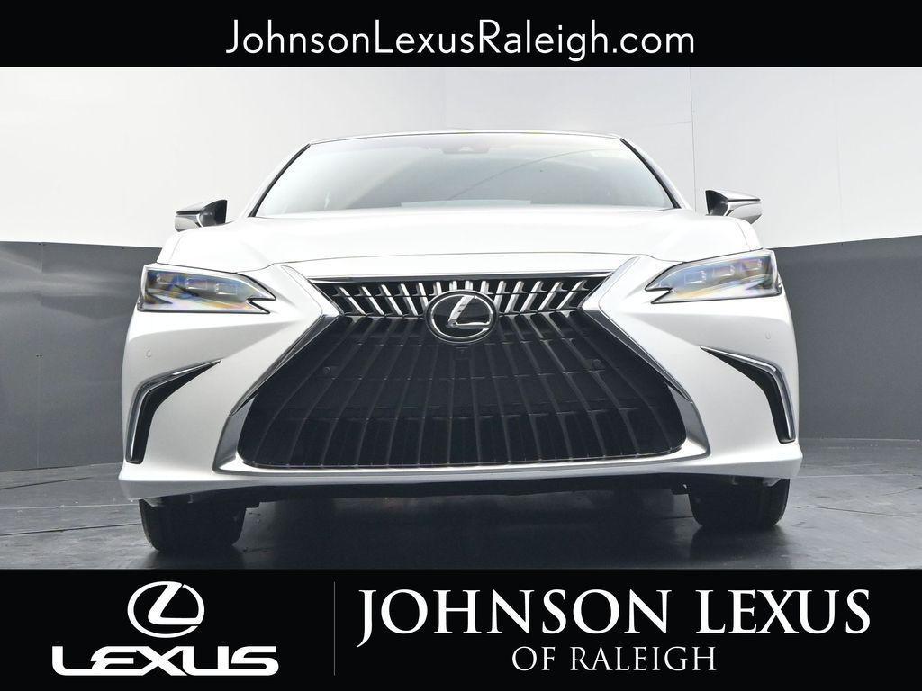 new 2025 Lexus ES 350 car, priced at $56,450