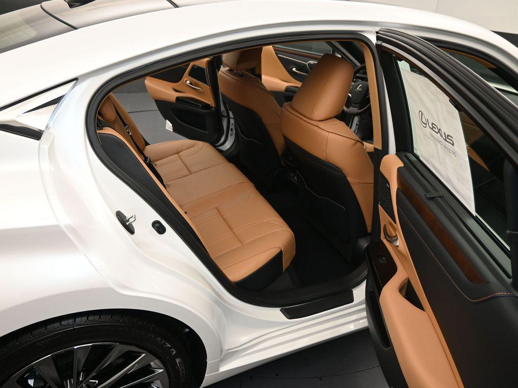 new 2025 Lexus ES 350 car, priced at $56,450