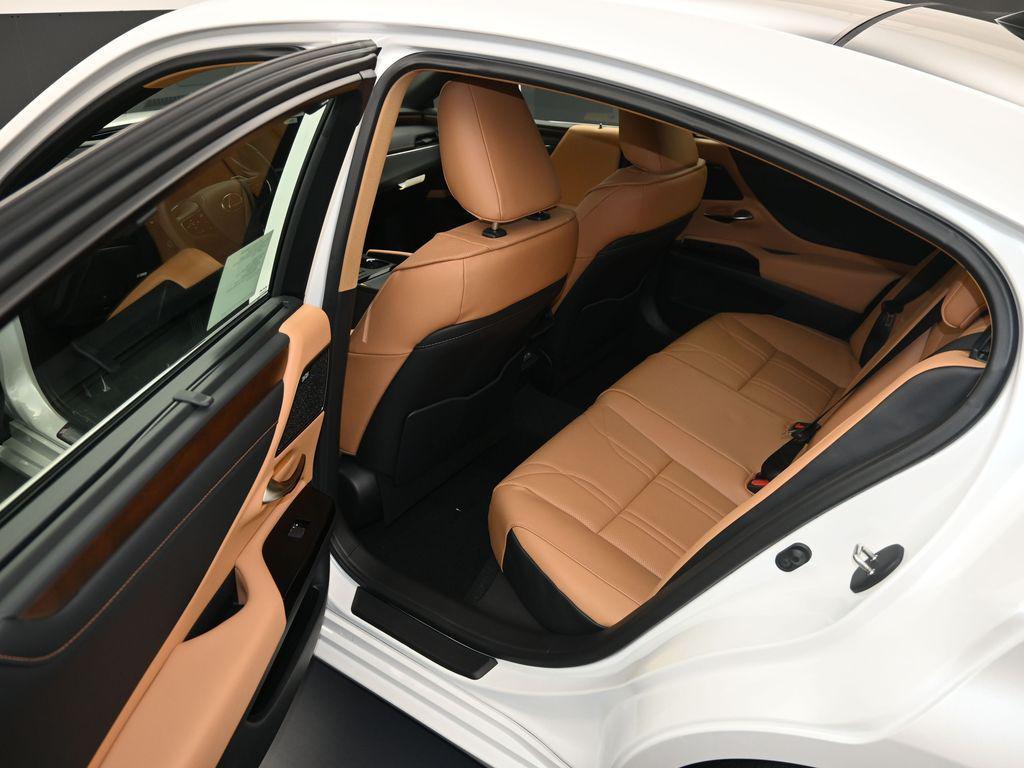 new 2025 Lexus ES 350 car, priced at $56,450