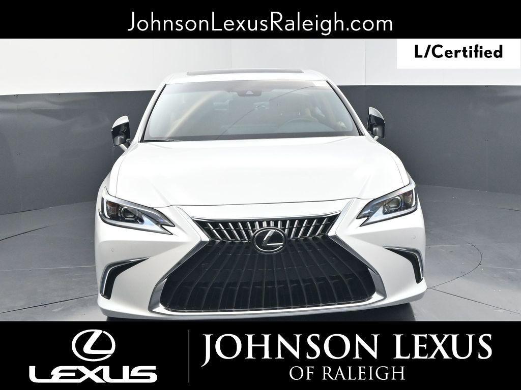 used 2025 Lexus ES 300h car, priced at $45,980