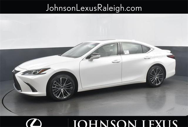 new 2025 Lexus ES 300h car, priced at $51,524