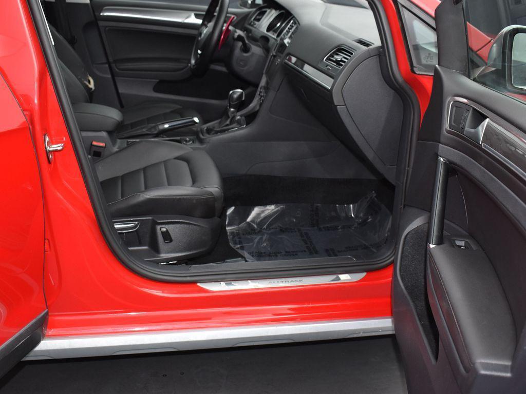 used 2018 Volkswagen Golf Alltrack car, priced at $16,988