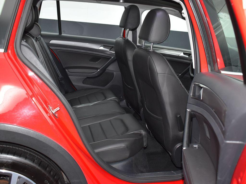 used 2018 Volkswagen Golf Alltrack car, priced at $16,988
