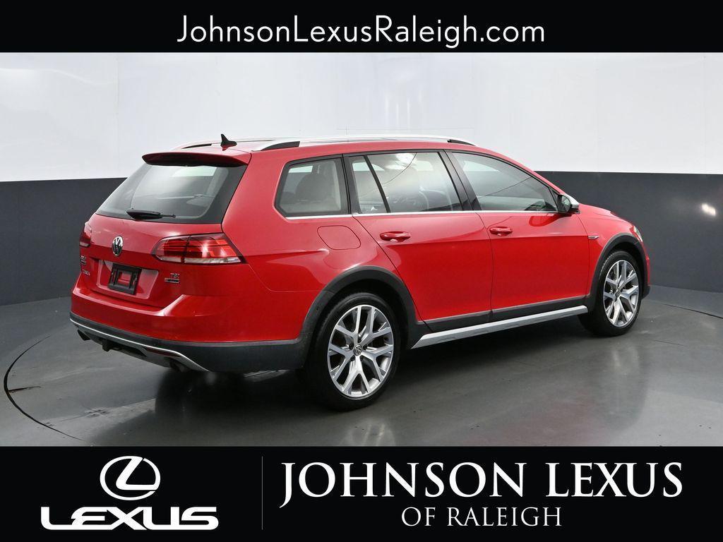 used 2018 Volkswagen Golf Alltrack car, priced at $16,988