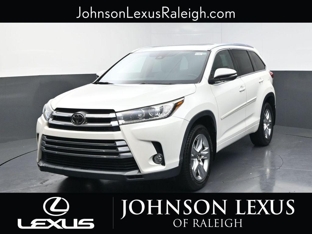 used 2018 Toyota Highlander car, priced at $19,889
