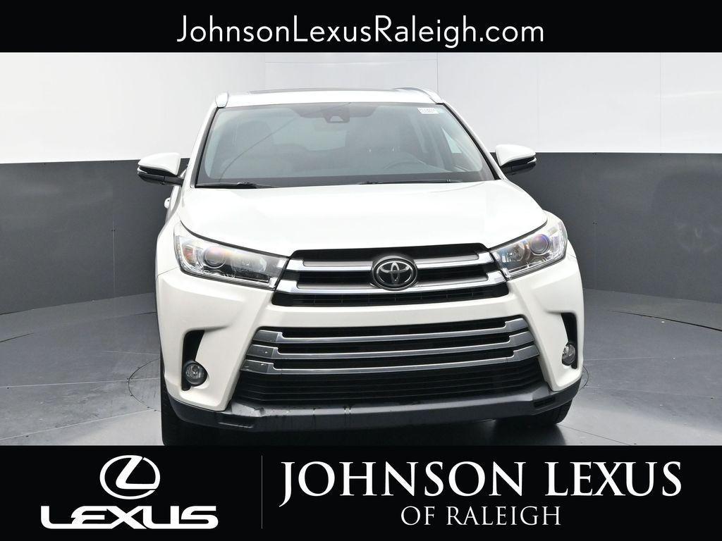 used 2018 Toyota Highlander car, priced at $19,889
