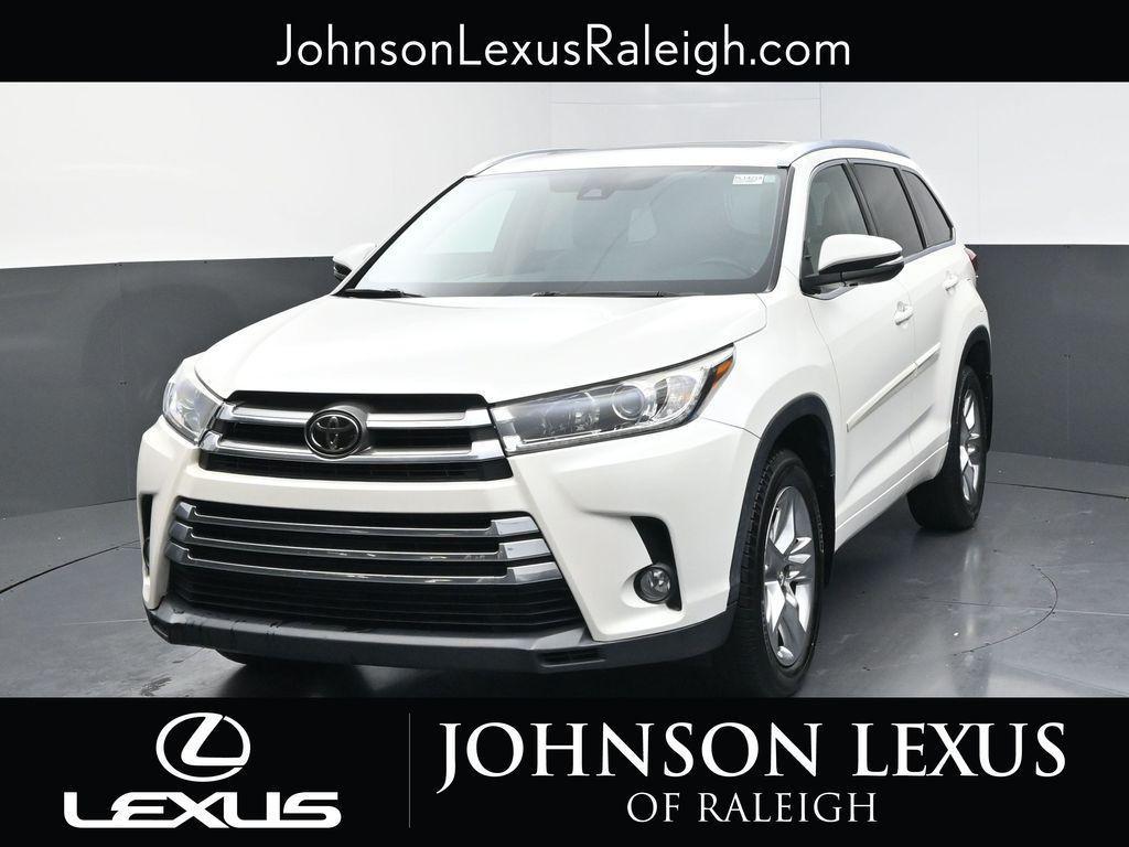 used 2018 Toyota Highlander car, priced at $19,889