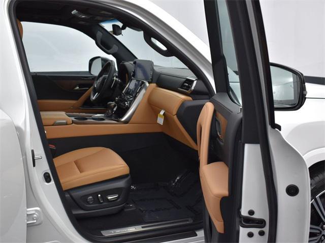 new 2025 Lexus LX 600 car, priced at $121,628