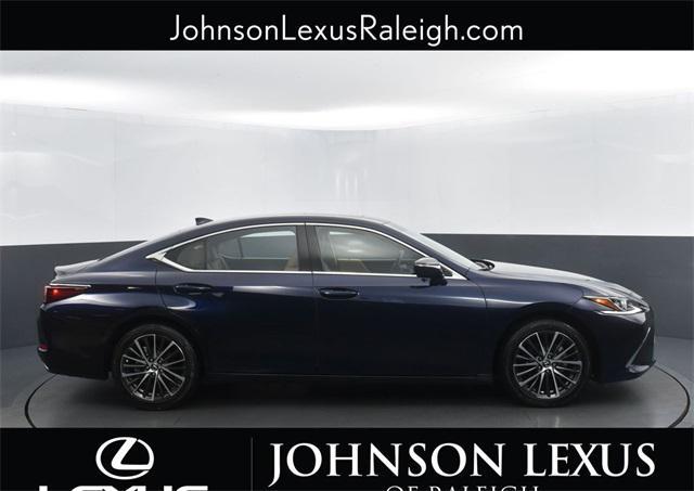 used 2025 Lexus ES 350 car, priced at $46,430