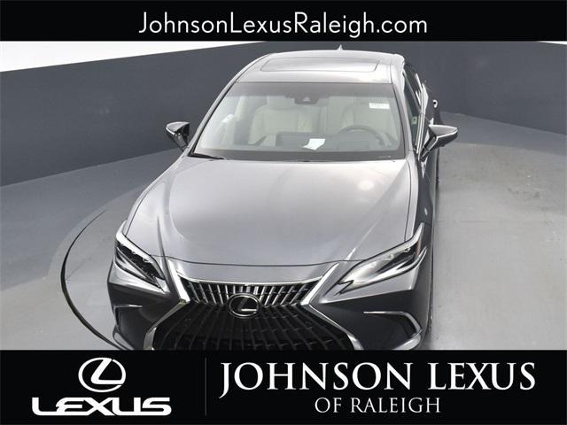 new 2024 Lexus ES 300h car, priced at $56,700