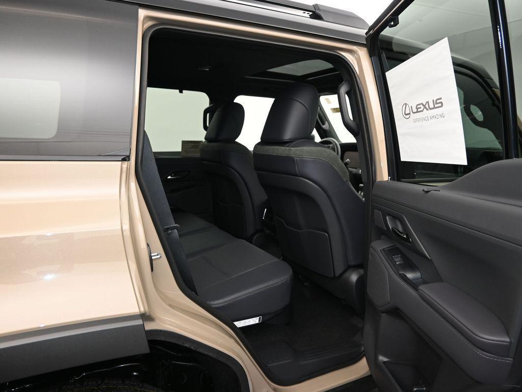new 2025 Lexus GX 550 car, priced at $85,809