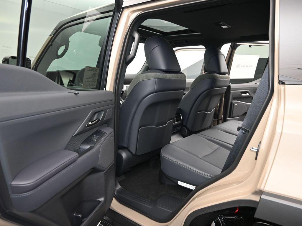 new 2025 Lexus GX 550 car, priced at $85,809