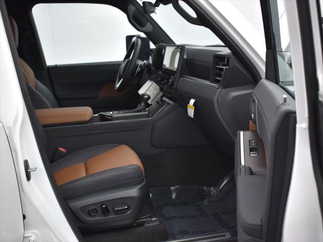 new 2025 Lexus GX 550 car, priced at $86,332