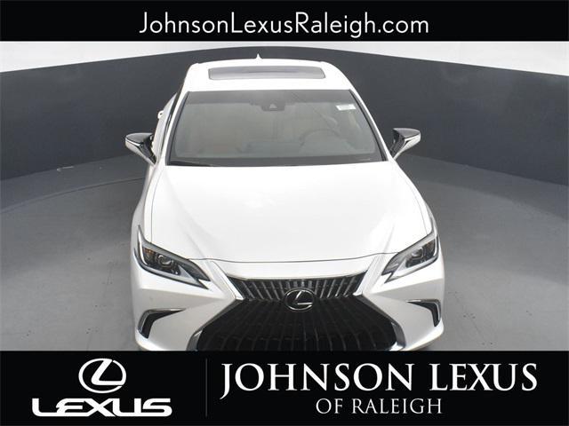 new 2025 Lexus ES 350 car, priced at $48,129