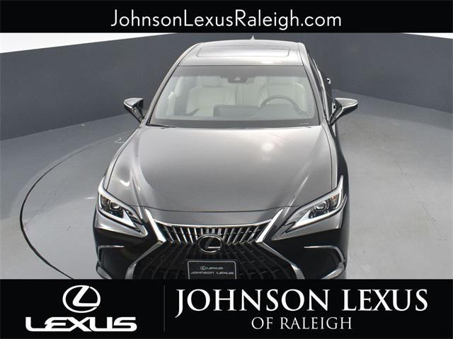 new 2024 Lexus ES 300h car, priced at $50,985