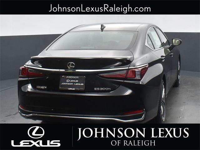 new 2025 Lexus ES 300h car, priced at $54,409