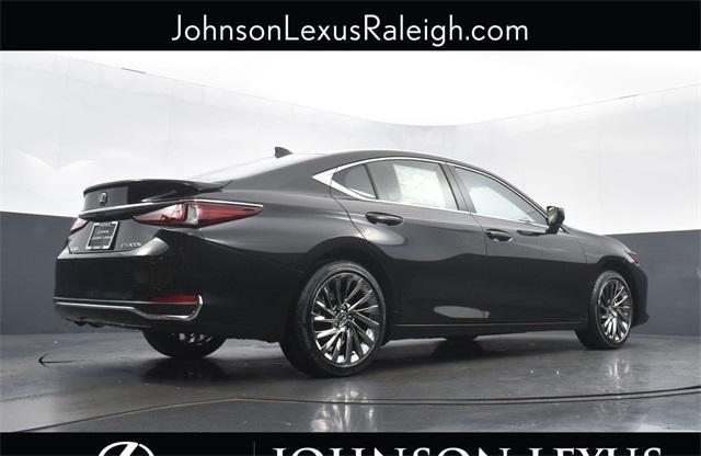 new 2025 Lexus ES 300h car, priced at $54,409