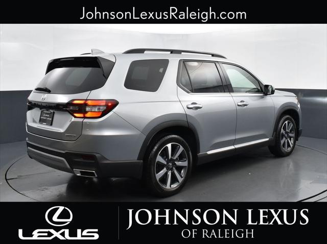 used 2025 Honda Pilot car, priced at $44,788