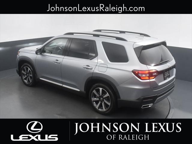 used 2025 Honda Pilot car, priced at $45,278