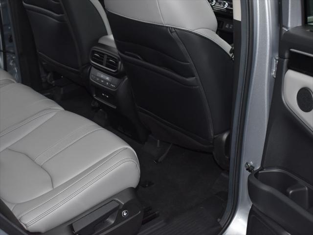 used 2025 Honda Pilot car, priced at $44,788