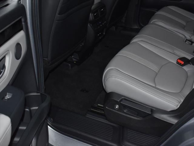 used 2025 Honda Pilot car, priced at $45,278