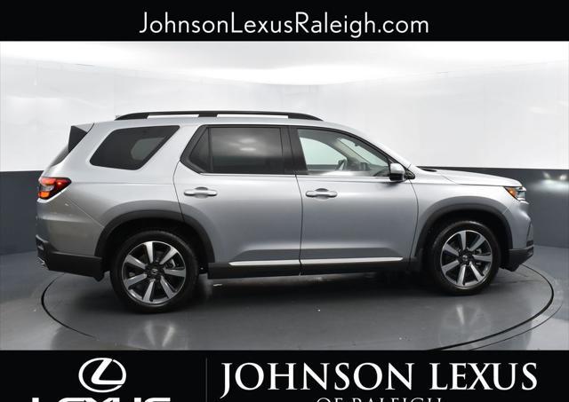 used 2025 Honda Pilot car, priced at $44,788