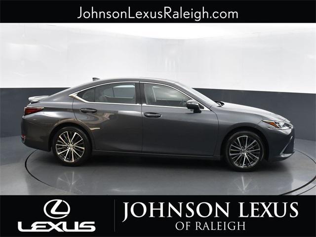 used 2023 Lexus ES 300h car, priced at $40,923